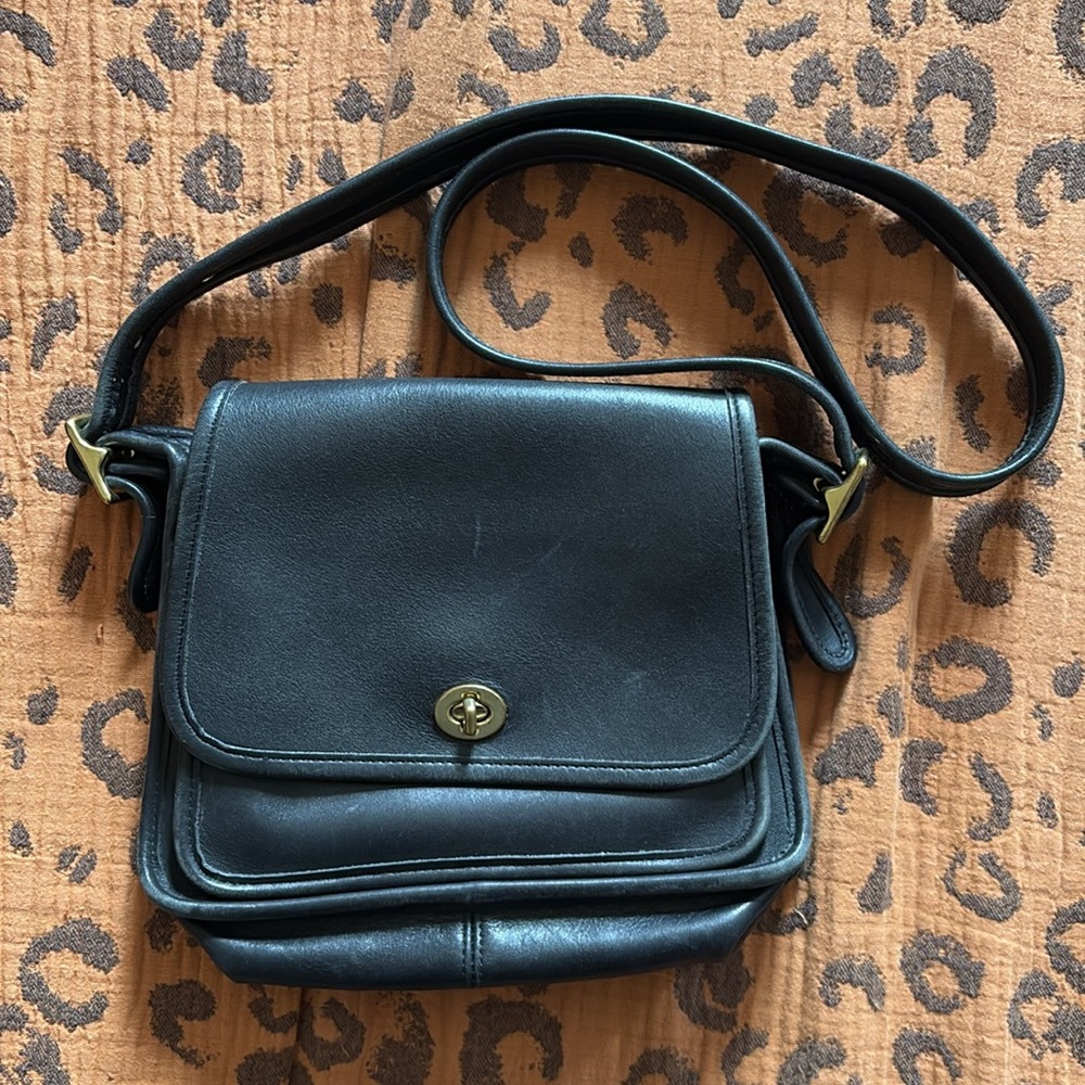 Coach Rambler Navy 9061 with hang tag